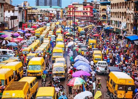  Lagos: A Rhythm Called Lagos! – Exploring the Vibrant Soundscape of a Nigerian Megacity